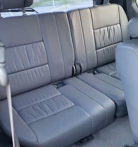 Серый Тойота Ленд Крузер, объемом двигателя 4.7 л и пробегом 310 тыс. км за 10500 $, фото 15 на Automoto.ua