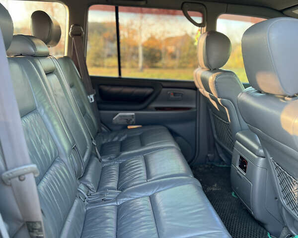 Сірий Тойота Ленд Крузер, об'ємом двигуна 4.66 л та пробігом 248 тис. км за 13099 $, фото 8 на Automoto.ua