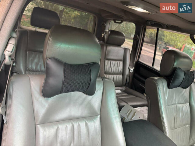 Серый Тойота Ленд Крузер, объемом двигателя 4.7 л и пробегом 419 тыс. км за 10500 $, фото 7 на Automoto.ua
