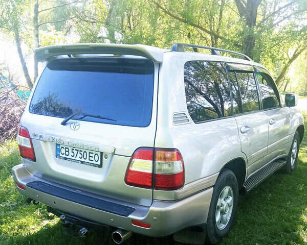 Сірий Тойота Ленд Крузер, об'ємом двигуна 4.7 л та пробігом 420 тис. км за 11900 $, фото 2 на Automoto.ua