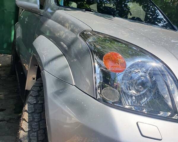 Серый Тойота Ленд Крузер, объемом двигателя 2.98 л и пробегом 327 тыс. км за 11500 $, фото 9 на Automoto.ua