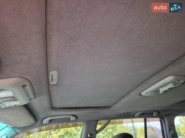Серый Тойота Ленд Крузер, объемом двигателя 4.2 л и пробегом 453 тыс. км за 16500 $, фото 18 на Automoto.ua