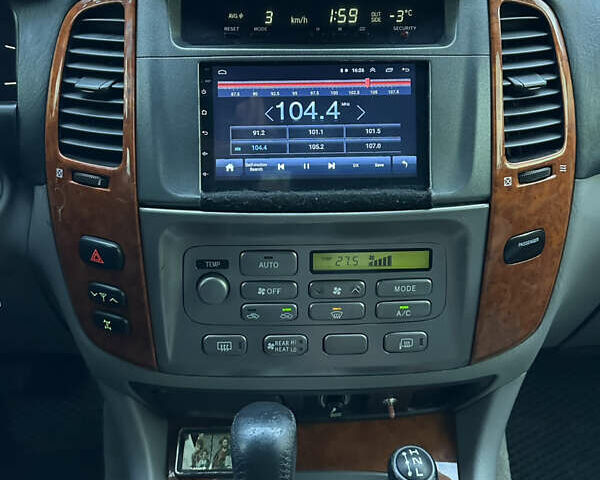 Серый Тойота Ленд Крузер, объемом двигателя 4.7 л и пробегом 435 тыс. км за 12999 $, фото 44 на Automoto.ua