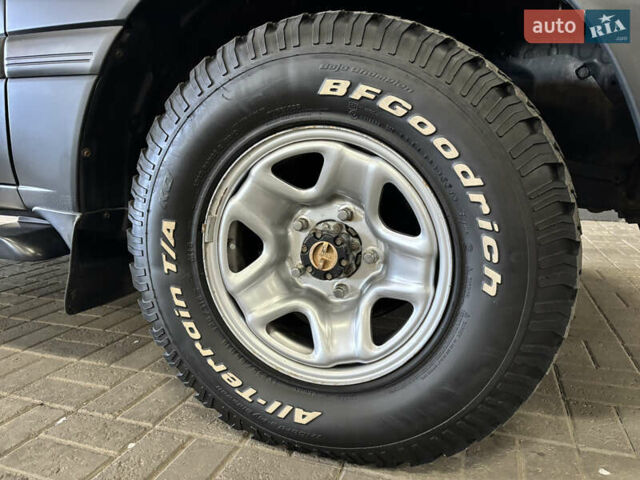 Серый Тойота Ленд Крузер, объемом двигателя 4.16 л и пробегом 20 тыс. км за 59700 $, фото 13 на Automoto.ua