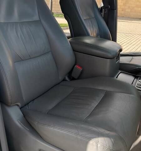 Сірий Тойота Ленд Крузер, об'ємом двигуна 4.2 л та пробігом 259 тис. км за 30000 $, фото 21 на Automoto.ua