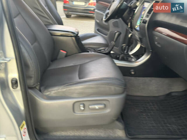 Сірий Тойота Ленд Крузер, об'ємом двигуна 3.96 л та пробігом 280 тис. км за 13900 $, фото 34 на Automoto.ua