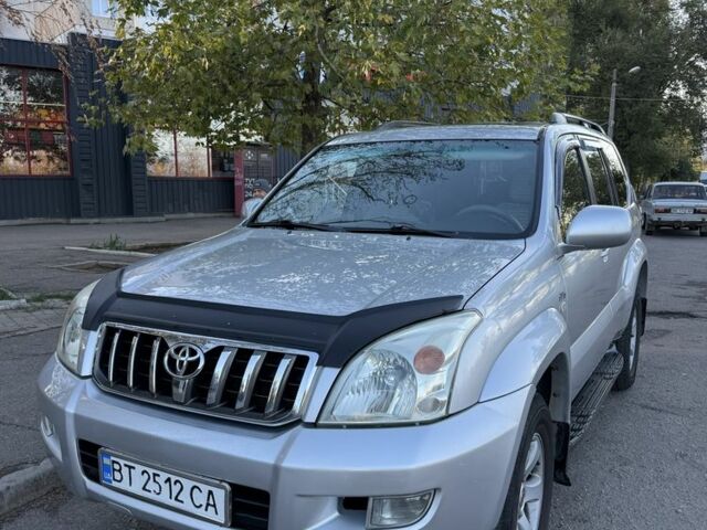 Серый Тойота Ленд Крузер, объемом двигателя 3 л и пробегом 274 тыс. км за 18300 $, фото 7 на Automoto.ua