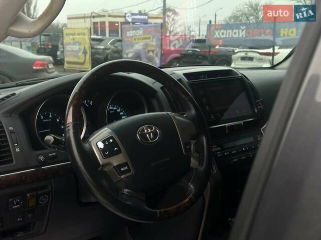 Сірий Тойота Ленд Крузер, об'ємом двигуна 4.7 л та пробігом 395 тис. км за 22000 $, фото 8 на Automoto.ua