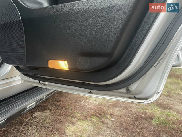 Сірий Тойота Ленд Крузер, об'ємом двигуна 4.7 л та пробігом 139 тис. км за 33500 $, фото 18 на Automoto.ua