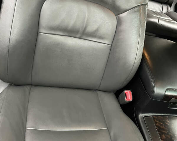 Сірий Тойота Ленд Крузер, об'ємом двигуна 4.7 л та пробігом 139 тис. км за 33500 $, фото 29 на Automoto.ua