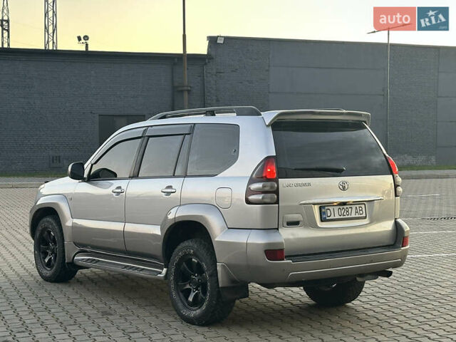 Сірий Тойота Ленд Крузер, об'ємом двигуна 3.96 л та пробігом 280 тис. км за 13900 $, фото 5 на Automoto.ua