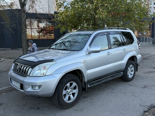 Серый Тойота Ленд Крузер, объемом двигателя 3 л и пробегом 274 тыс. км за 18300 $, фото 6 на Automoto.ua