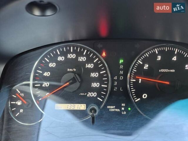 Серый Тойота Ленд Крузер, объемом двигателя 3.96 л и пробегом 139 тыс. км за 19500 $, фото 23 на Automoto.ua