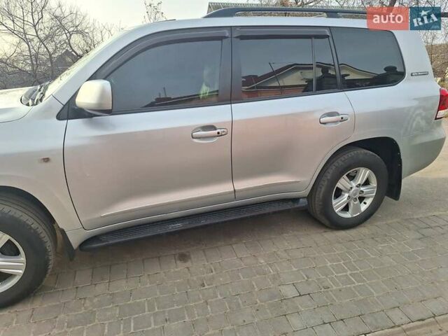 Сірий Тойота Ленд Крузер, об'ємом двигуна 4.7 л та пробігом 278 тис. км за 20500 $, фото 7 на Automoto.ua