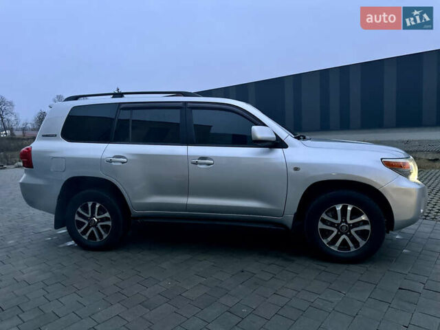 Сірий Тойота Ленд Крузер, об'ємом двигуна 4.66 л та пробігом 276 тис. км за 20500 $, фото 20 на Automoto.ua