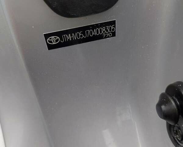 Серый Тойота Ленд Крузер, объемом двигателя 4.46 л и пробегом 199 тыс. км за 29000 $, фото 15 на Automoto.ua