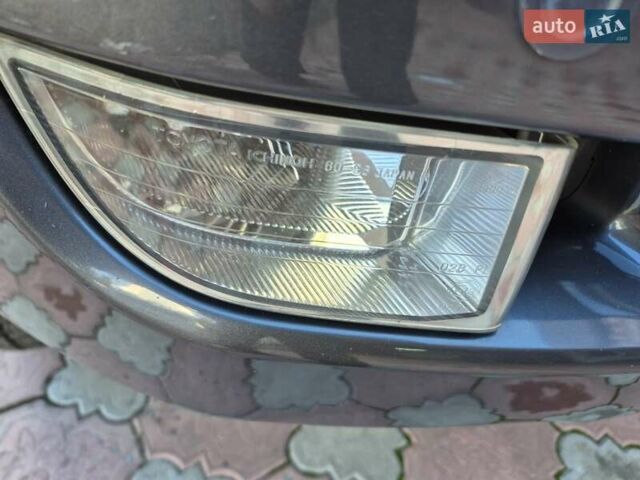 Серый Тойота Ленд Крузер, объемом двигателя 3.96 л и пробегом 139 тыс. км за 19500 $, фото 30 на Automoto.ua