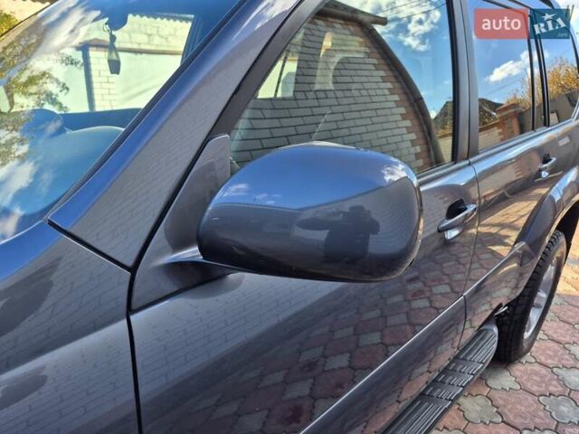 Серый Тойота Ленд Крузер, объемом двигателя 3.96 л и пробегом 139 тыс. км за 19500 $, фото 5 на Automoto.ua