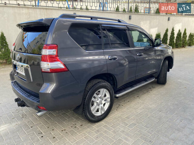 Сірий Тойота Ленд Крузер, об'ємом двигуна 2.98 л та пробігом 225 тис. км за 22700 $, фото 4 на Automoto.ua