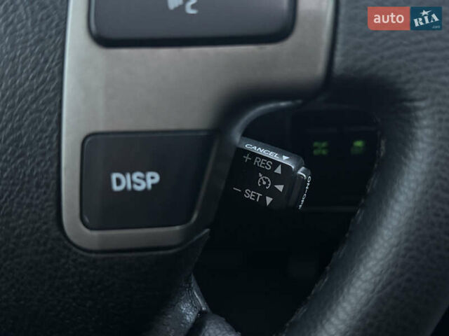 Сірий Тойота Ленд Крузер, об'ємом двигуна 4.5 л та пробігом 280 тис. км за 24900 $, фото 48 на Automoto.ua