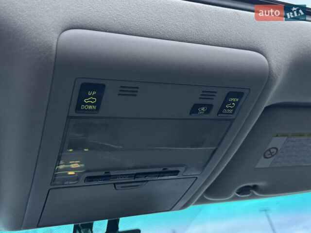 Серый Тойота Ленд Крузер, объемом двигателя 4.5 л и пробегом 275 тыс. км за 26900 $, фото 64 на Automoto.ua