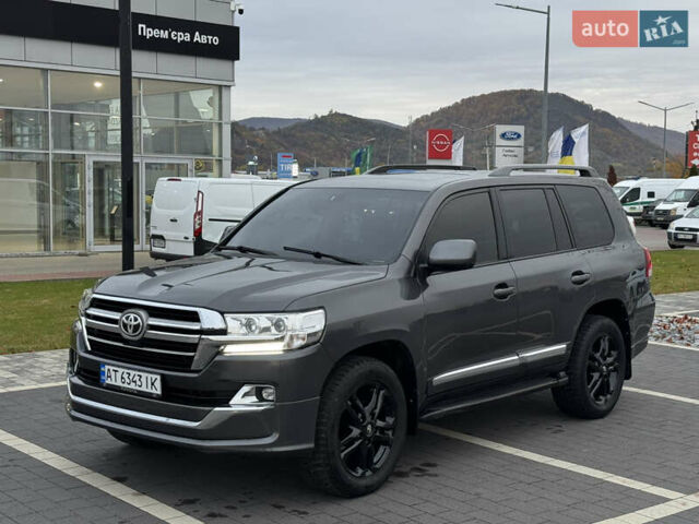 Сірий Тойота Ленд Крузер, об'ємом двигуна 4.5 л та пробігом 280 тис. км за 24900 $, фото 14 на Automoto.ua