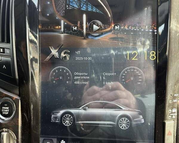 Серый Тойота Ленд Крузер, объемом двигателя 4.5 л и пробегом 195 тыс. км за 25000 $, фото 35 на Automoto.ua