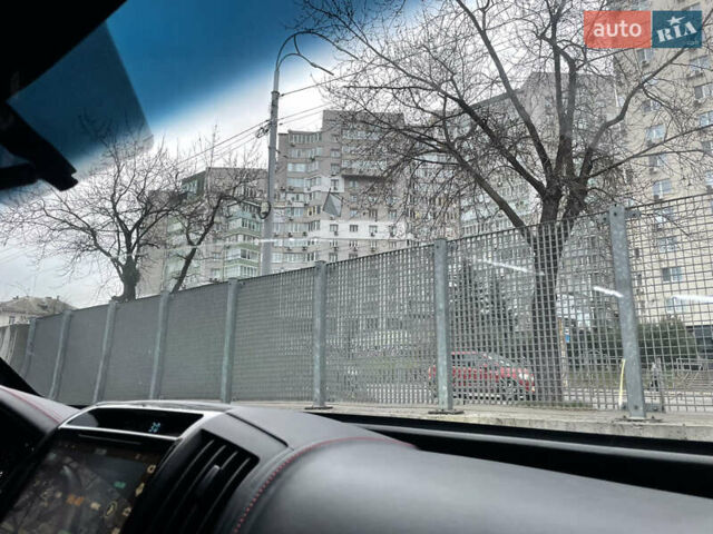 Серый Тойота Ленд Крузер, объемом двигателя 4.46 л и пробегом 105 тыс. км за 58000 $, фото 18 на Automoto.ua