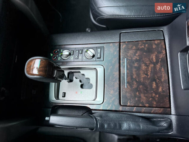 Серый Тойота Ленд Крузер, объемом двигателя 4.5 л и пробегом 280 тыс. км за 32500 $, фото 33 на Automoto.ua