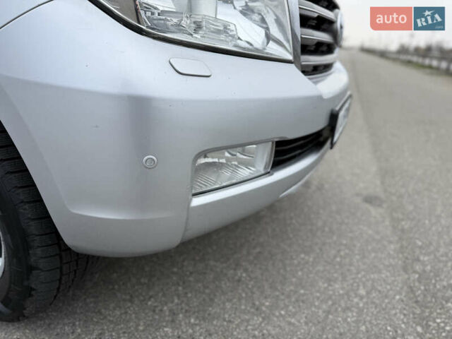 Серый Тойота Ленд Крузер, объемом двигателя 4.5 л и пробегом 280 тыс. км за 32500 $, фото 77 на Automoto.ua