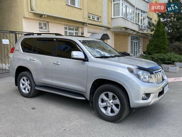 Сірий Тойота Ленд Крузер, об'ємом двигуна 4 л та пробігом 271 тис. км за 22800 $, фото 4 на Automoto.ua