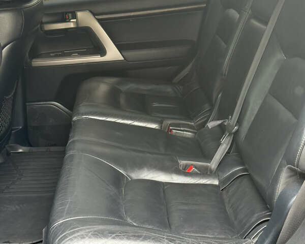 Сірий Тойота Ленд Крузер, об'ємом двигуна 0 л та пробігом 280 тис. км за 22900 $, фото 6 на Automoto.ua