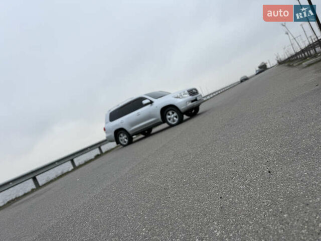 Серый Тойота Ленд Крузер, объемом двигателя 4.5 л и пробегом 280 тыс. км за 32500 $, фото 18 на Automoto.ua