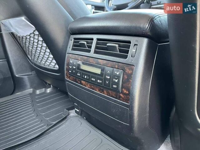 Серый Тойота Ленд Крузер, объемом двигателя 4.5 л и пробегом 230 тыс. км за 38899 $, фото 48 на Automoto.ua