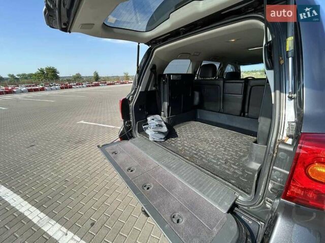 Серый Тойота Ленд Крузер, объемом двигателя 4.5 л и пробегом 230 тыс. км за 38899 $, фото 52 на Automoto.ua