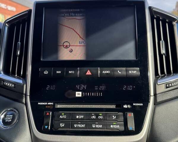 Сірий Тойота Ленд Крузер, об'ємом двигуна 4.46 л та пробігом 224 тис. км за 44950 $, фото 20 на Automoto.ua