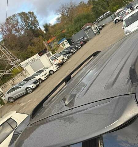 Серый Тойота Ленд Крузер, объемом двигателя 4.46 л и пробегом 315 тыс. км за 20500 $, фото 2 на Automoto.ua