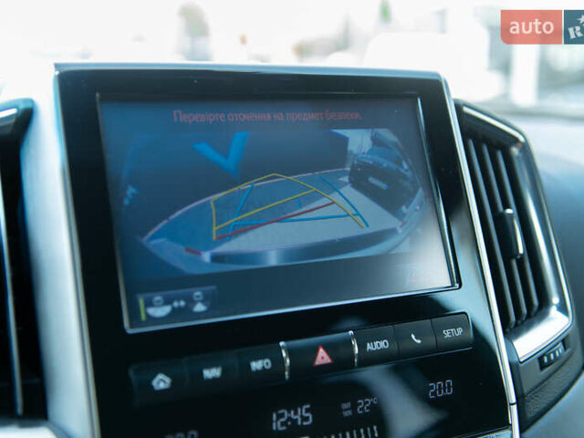 Сірий Тойота Ленд Крузер, об'ємом двигуна 4.46 л та пробігом 70 тис. км за 73000 $, фото 40 на Automoto.ua