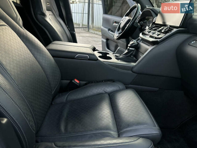 Серый Тойота Ленд Крузер, объемом двигателя 3.45 л и пробегом 80 тыс. км за 67000 $, фото 23 на Automoto.ua