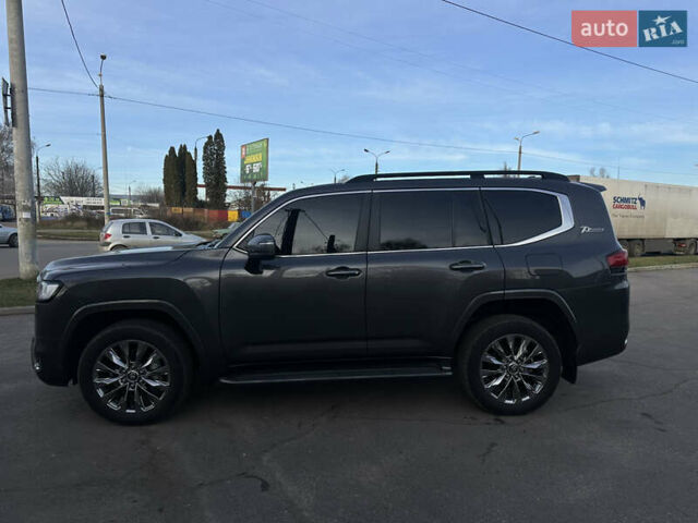 Серый Тойота Ленд Крузер, объемом двигателя 3.45 л и пробегом 80 тыс. км за 67000 $, фото 11 на Automoto.ua