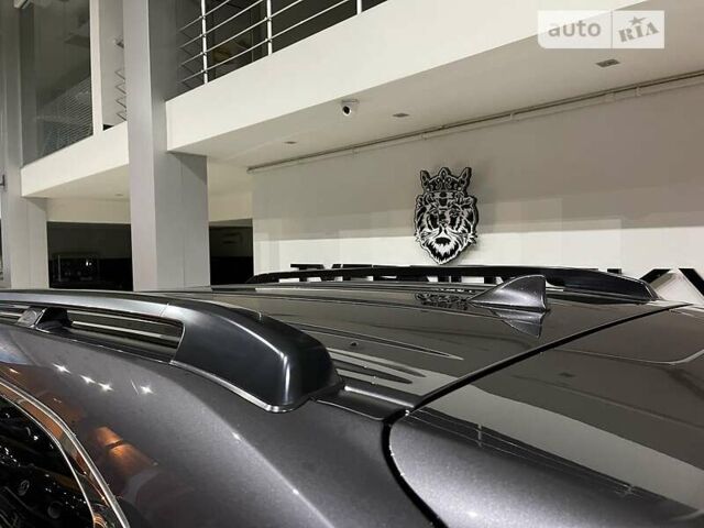 Серый Тойота Ленд Крузер, объемом двигателя 3.4 л и пробегом 1 тыс. км за 95900 $, фото 17 на Automoto.ua