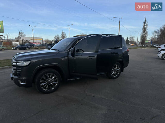 Серый Тойота Ленд Крузер, объемом двигателя 3.45 л и пробегом 80 тыс. км за 67000 $, фото 32 на Automoto.ua