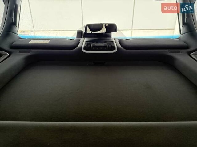 Сірий Тойота Ленд Крузер, об'ємом двигуна 3.3 л та пробігом 31 тис. км за 75000 $, фото 10 на Automoto.ua