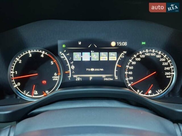 Серый Тойота Ленд Крузер, объемом двигателя 3.35 л и пробегом 34 тыс. км за 81900 $, фото 11 на Automoto.ua