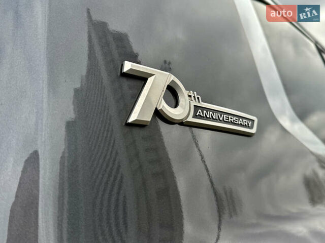 Серый Тойота Ленд Крузер, объемом двигателя 3.35 л и пробегом 25 тыс. км за 82300 $, фото 14 на Automoto.ua