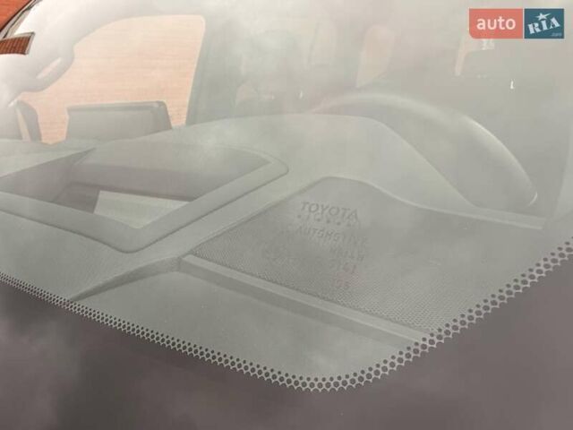 Сірий Тойота Ленд Крузер, об'ємом двигуна 3.3 л та пробігом 89 тис. км за 79900 $, фото 22 на Automoto.ua