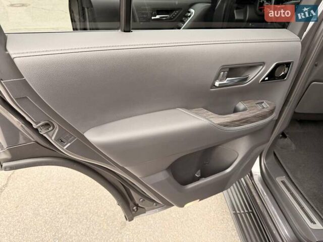 Сірий Тойота Ленд Крузер, об'ємом двигуна 3.3 л та пробігом 89 тис. км за 79900 $, фото 55 на Automoto.ua