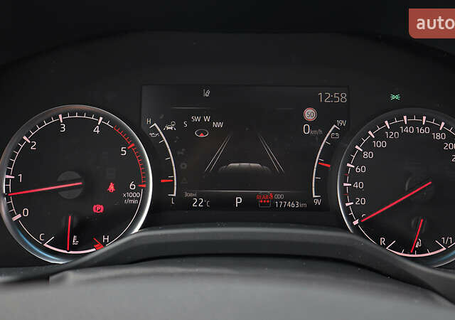 Серый Тойота Ленд Крузер, объемом двигателя 3.35 л и пробегом 177 тыс. км за 74600 $, фото 13 на Automoto.ua