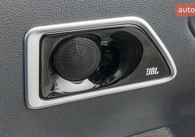 Сірий Тойота Ленд Крузер, об'ємом двигуна 3.45 л та пробігом 34 тис. км за 78220 $, фото 35 на Automoto.ua