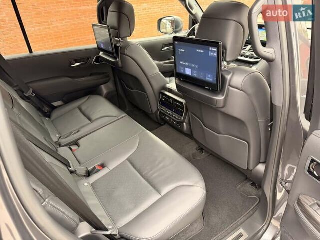 Сірий Тойота Ленд Крузер, об'ємом двигуна 3.3 л та пробігом 89 тис. км за 79900 $, фото 31 на Automoto.ua